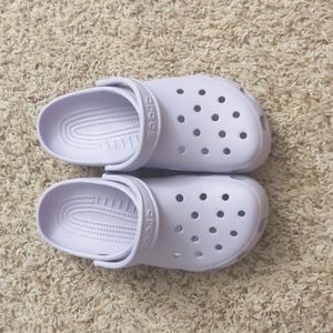 Crocs Calssic Size 9 Lavender